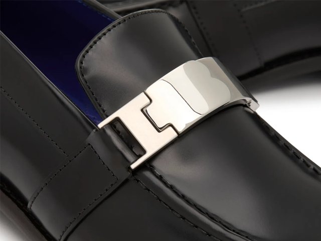 Burberry Tower Loafer - Women's - Free Shipping | DSW