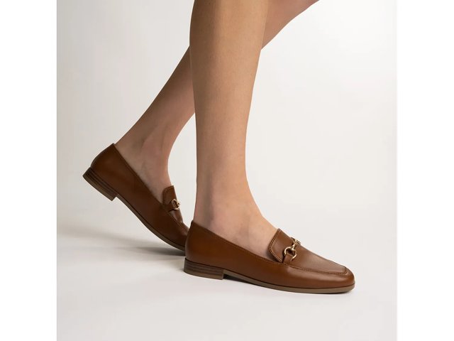 Journee Lacie Loafer