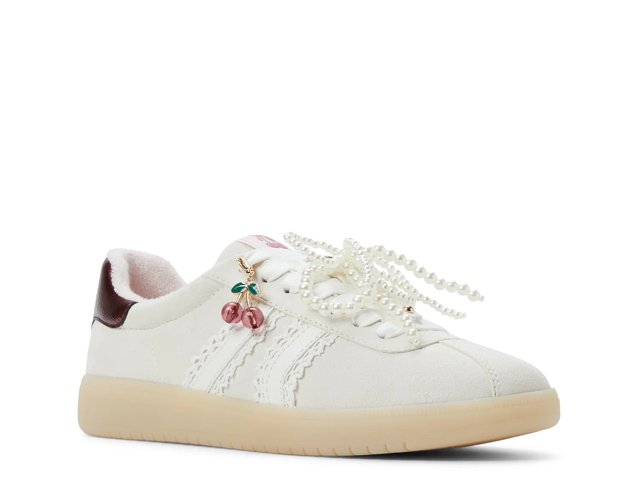 さくらんぼ&パール【ALDO】レースアップスニーカー Sweetthing さくらんぼ&パール【ALDO】レースアップスニーカー Sweetthing