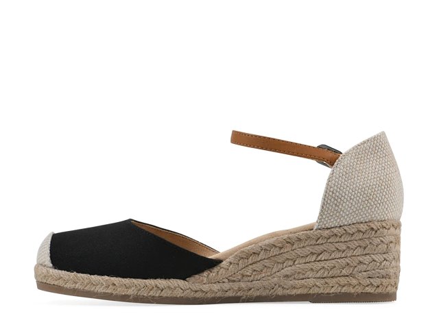 White Mountain Maintain Espadrille Wedge Pump