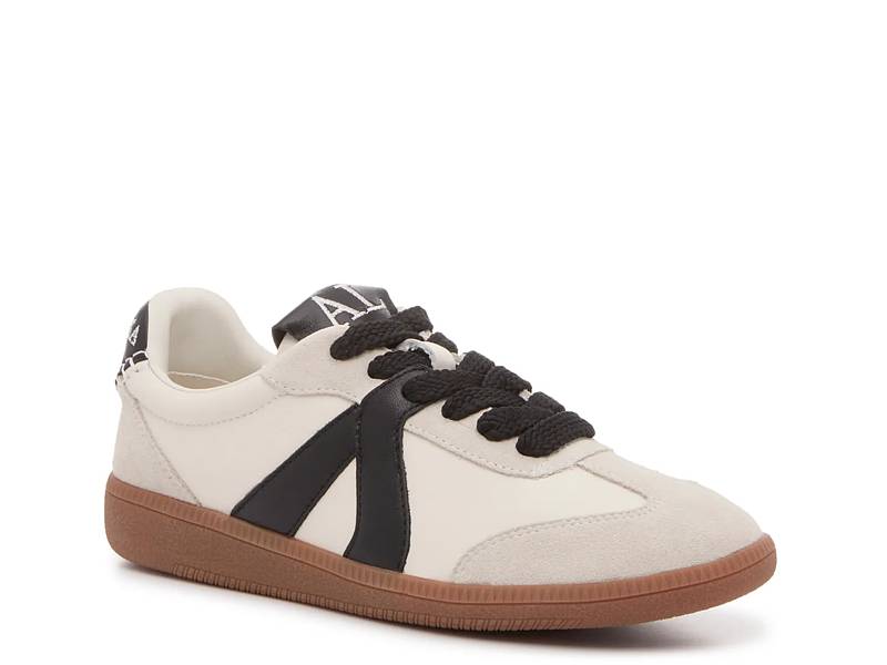 Kizik Milan Hands-Free Sneaker - Free Shipping | DSW
