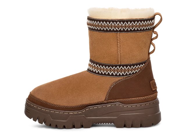 UGG Classic Mini Trailgrazer Snow Bootie - Free Shipping | DSW