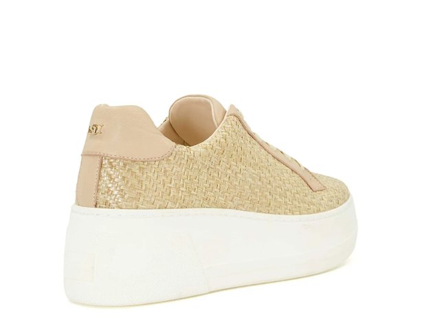 Episode Core Platform Sneaker - Women's