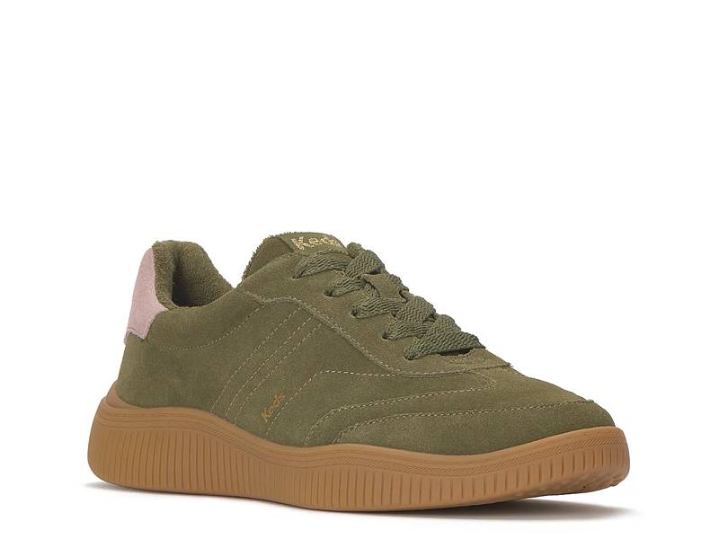 Contest Sneaker