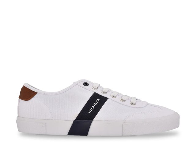 Pandora Sneaker