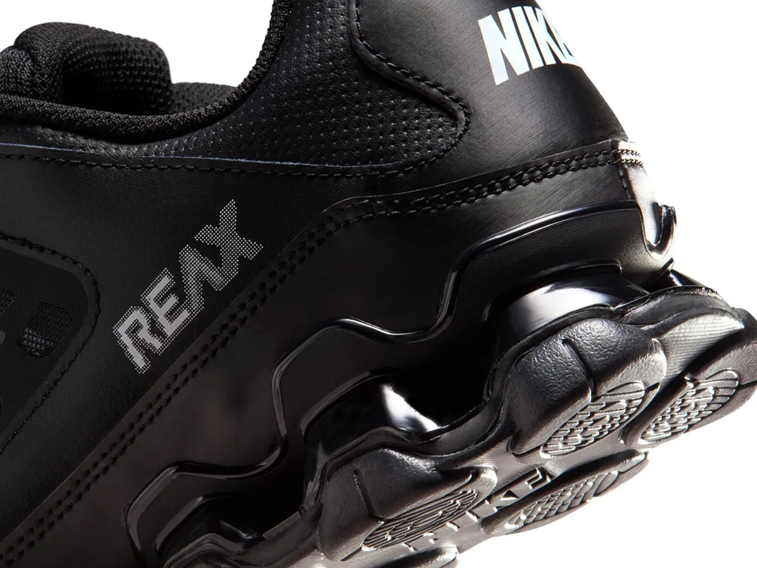 Reax 8 TR Sneaker - Women's