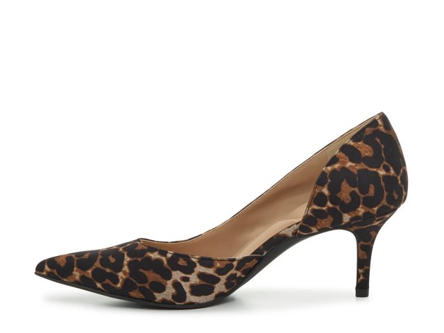 Kelly & Katie Relira Pump - Free Shipping | DSW