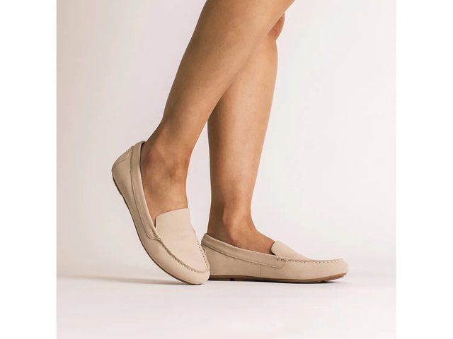 Journee Oreta Loafer
