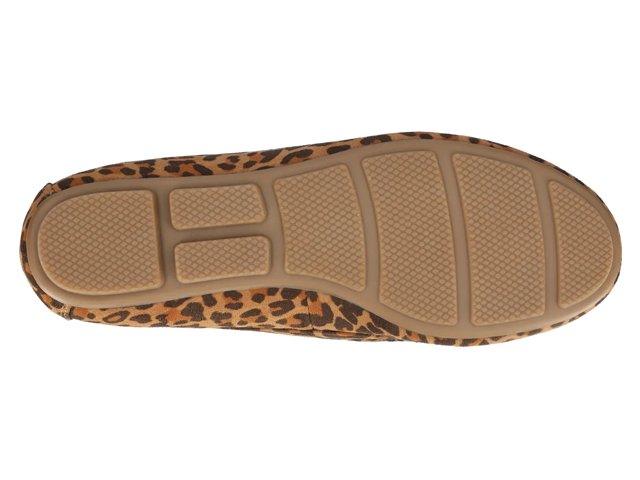 Journee Oreta Loafer