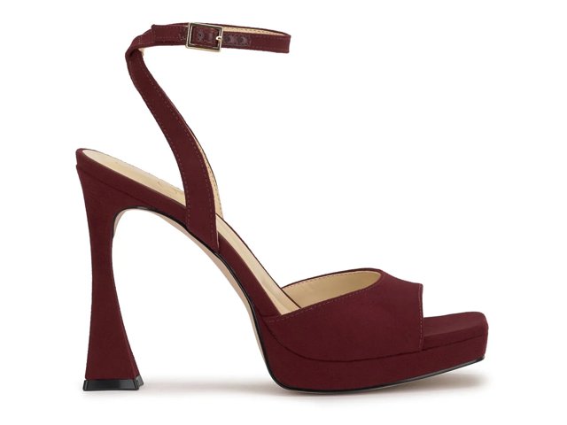 JESS  Jessica Simpson Jixte Sandal - Free Shipping | DSW