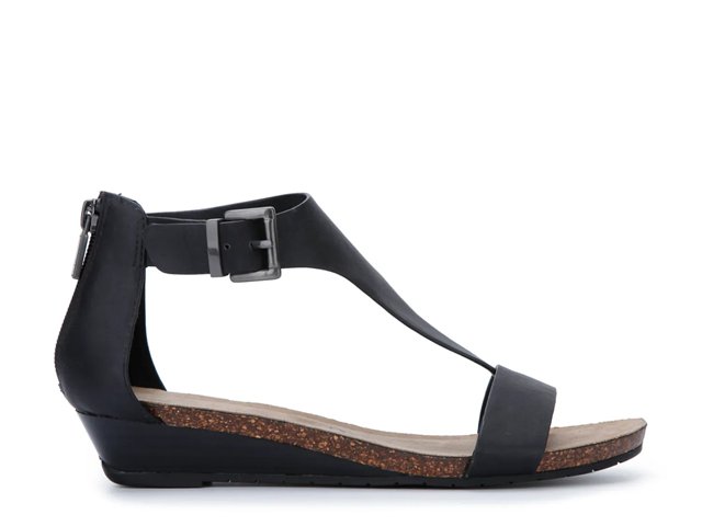 Reaction Kenneth Cole Great Gal Wedge Sandal Free Shipping DSW