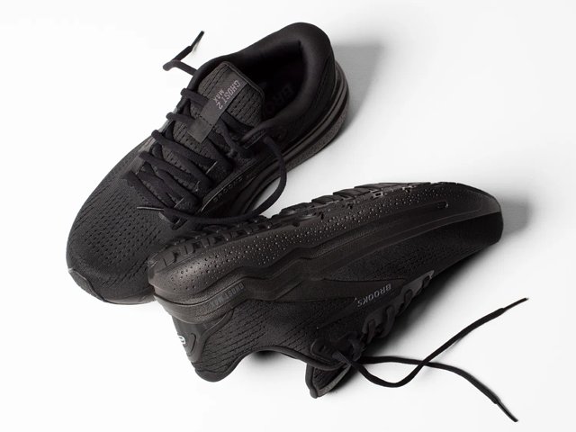Brooks Ghost Max 2 Running Shoe - Women's - Free Shipping | DSW