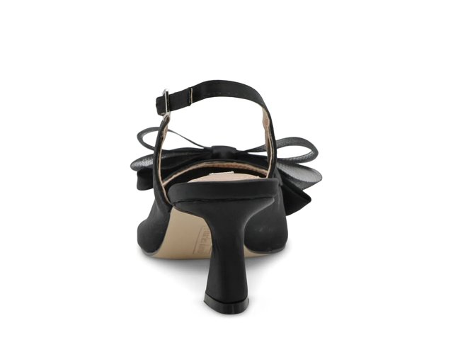 Charles David Arina Pump