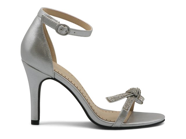 Adrienne Vittadini Gertie Sandal