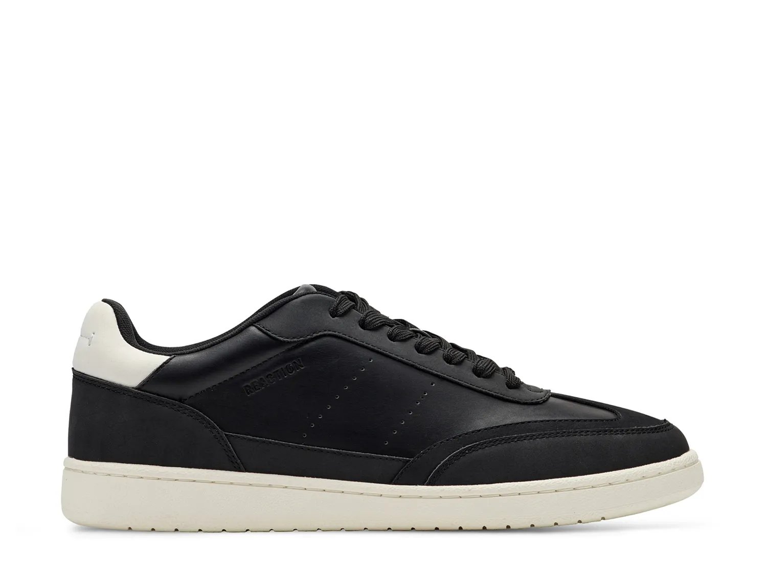 Elliot Sneaker