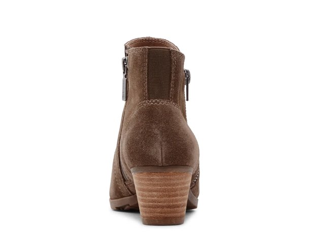 Blondo Victoria Waterproof Bootie