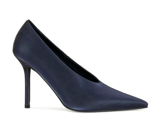 Azalea Wang Patricc Pump