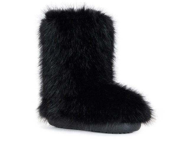 Azalea Wang Dipa Boot