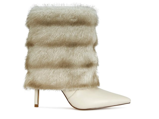 Azalea Wang Simon Bootie