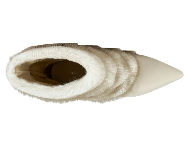 Azalea Wang Simon Bootie