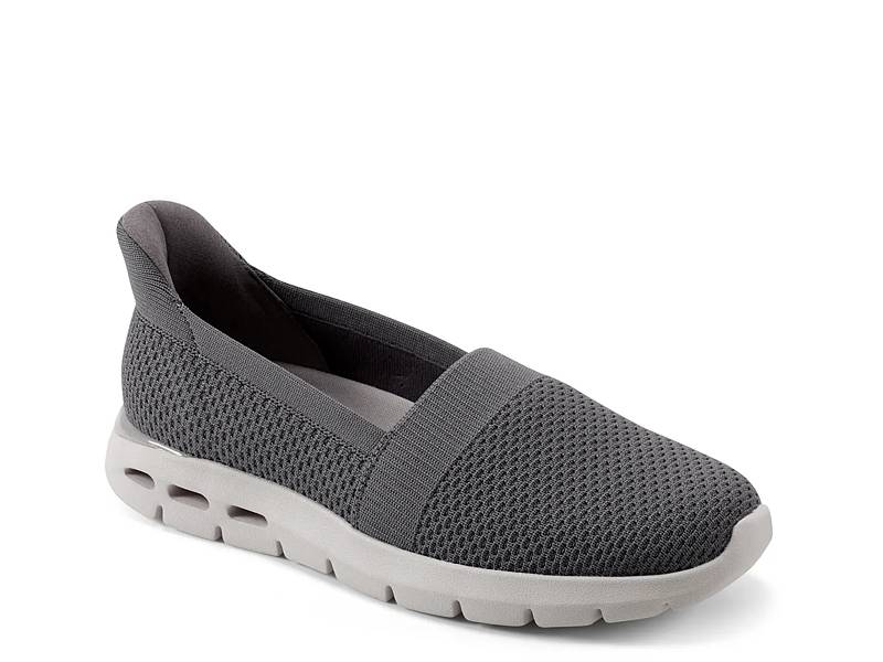 m.niko.‎˖*　0527 Men's Skechers 205212 Niko Slip-Ins Shoes | Shoe Carnival