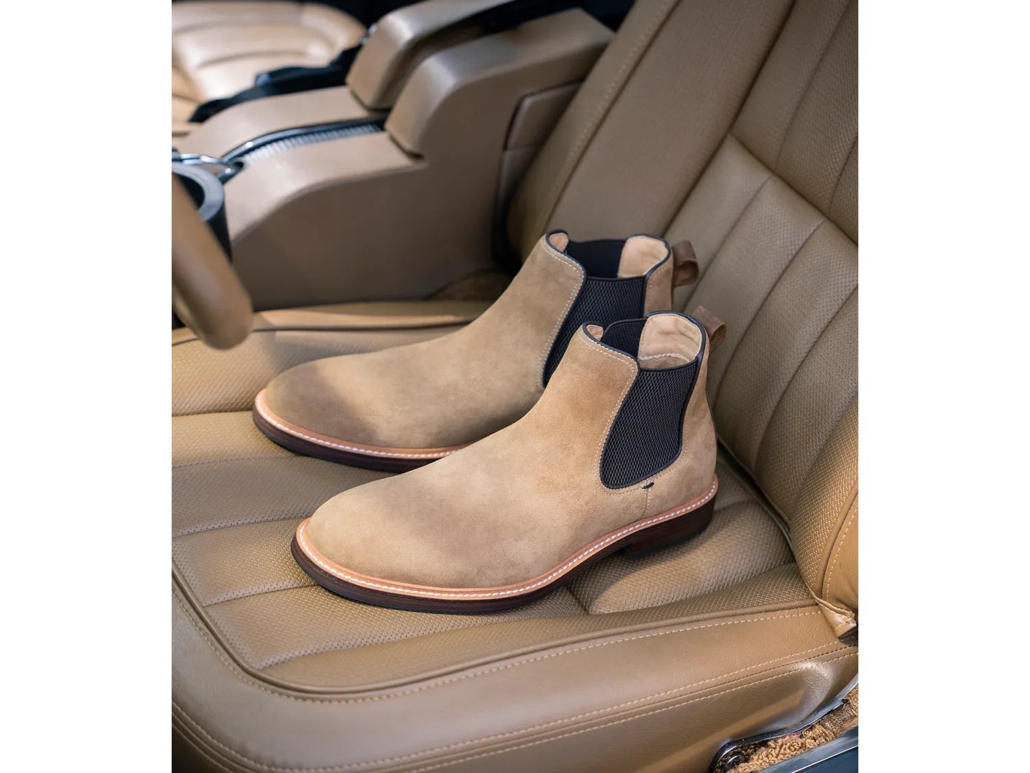 Anthem Chelsea Boot