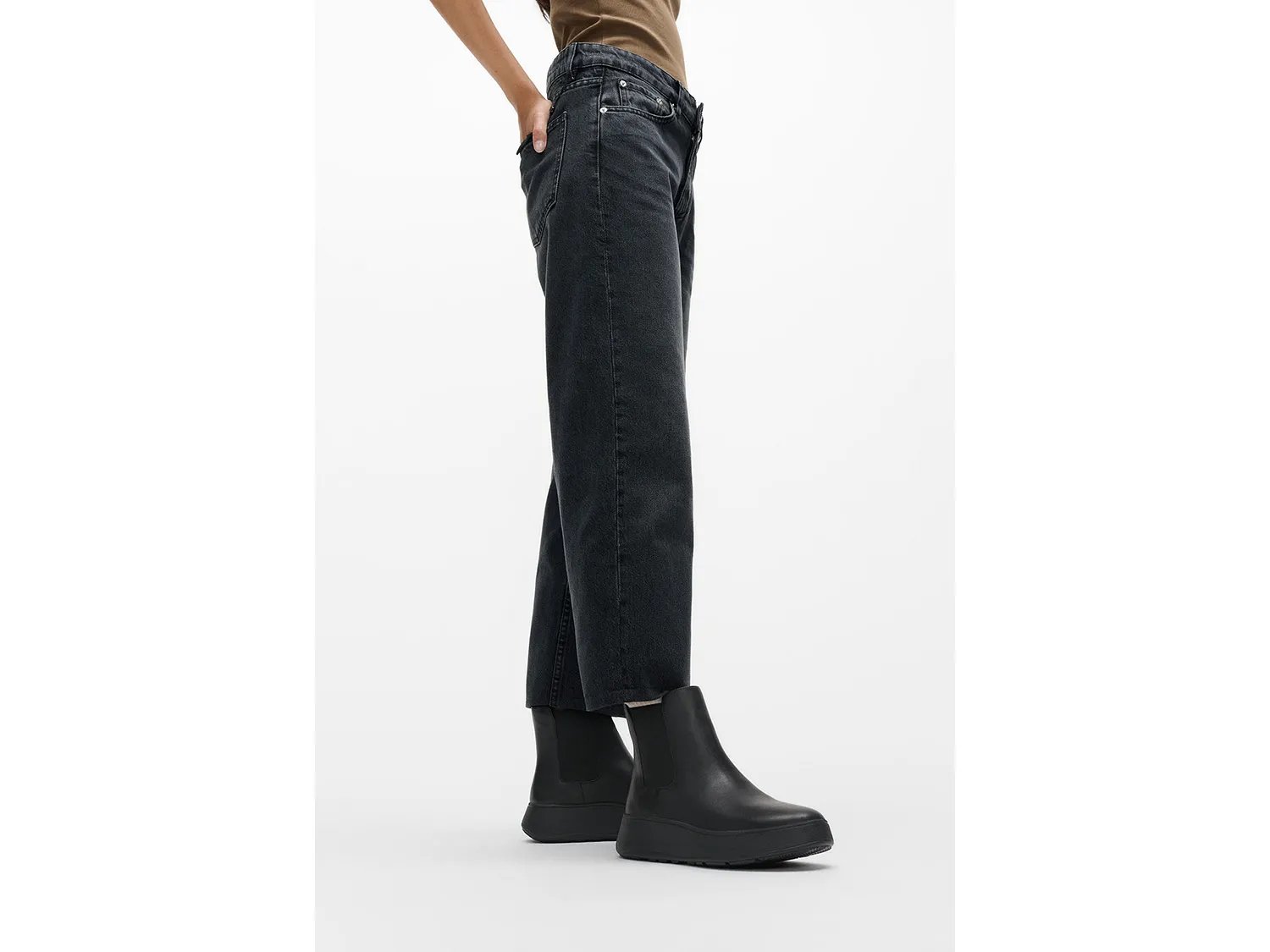 F-Mode Chelsea Boot