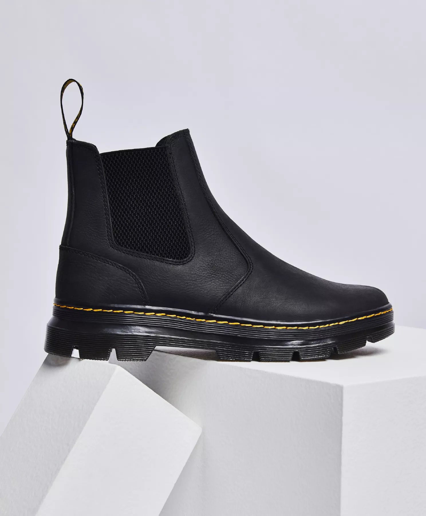 black boot shoes mens