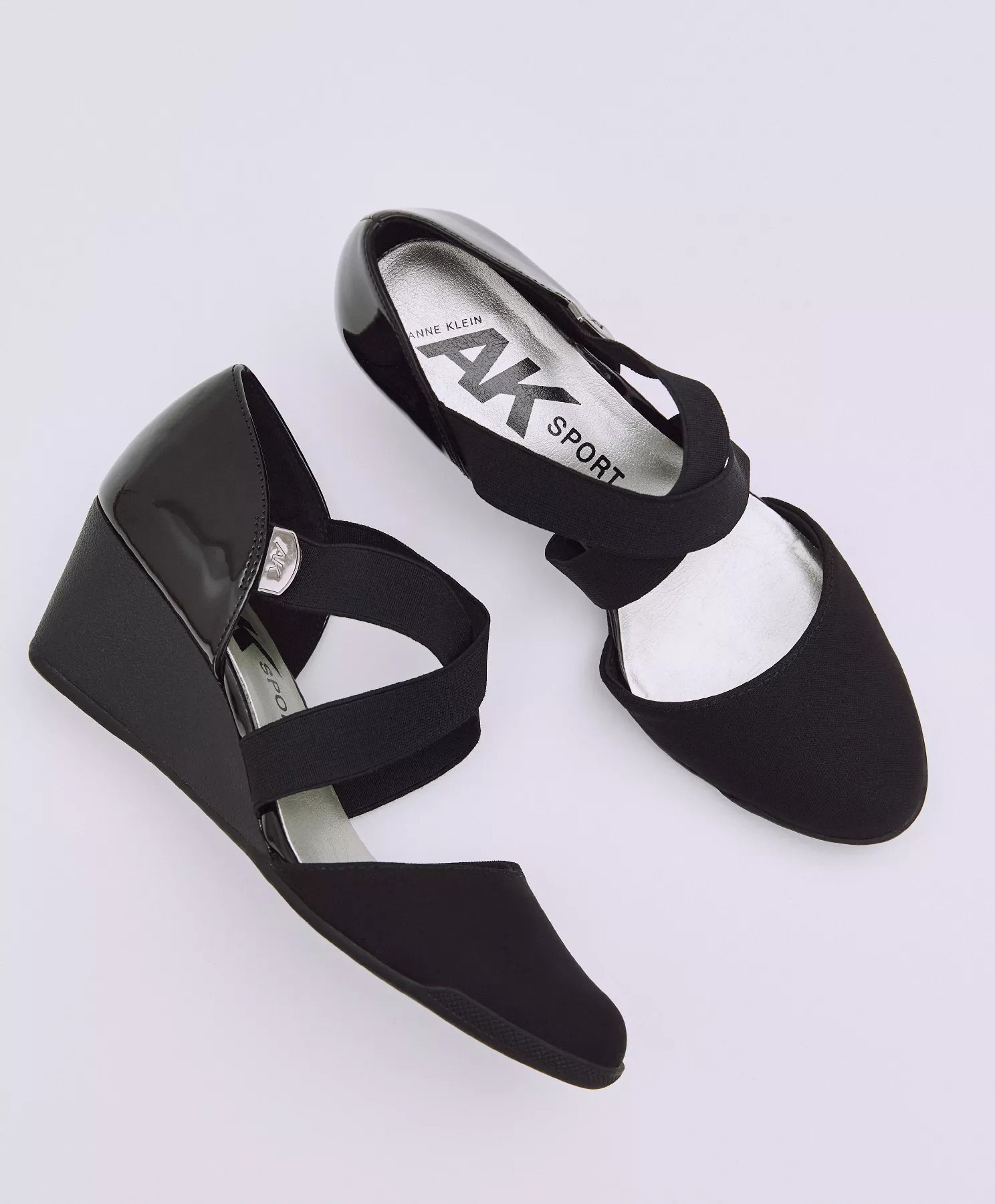 comfortable black shoes ladies