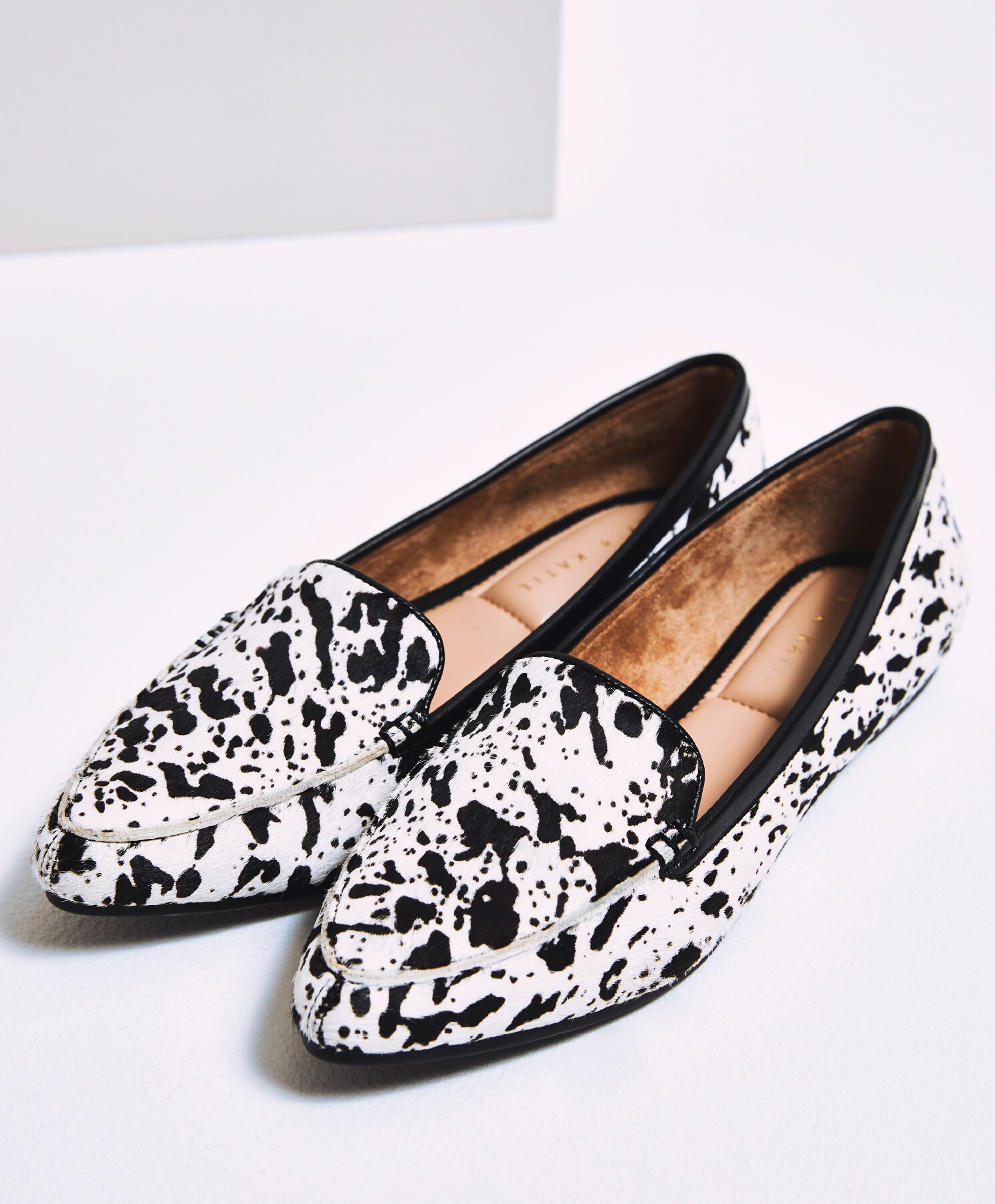 pretty little thing flat shoes