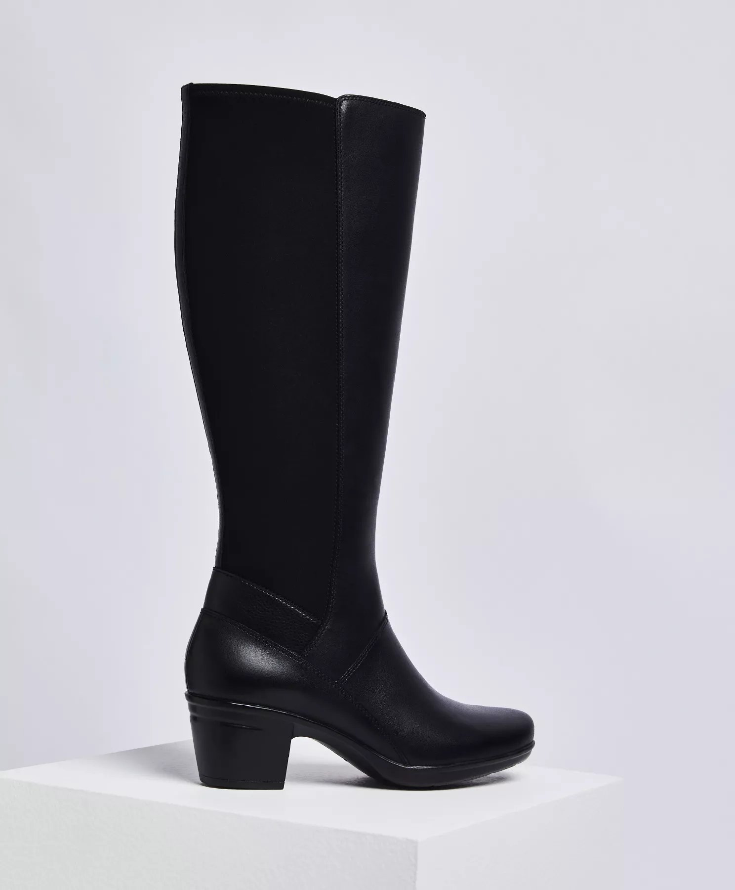 guess black boots dsw