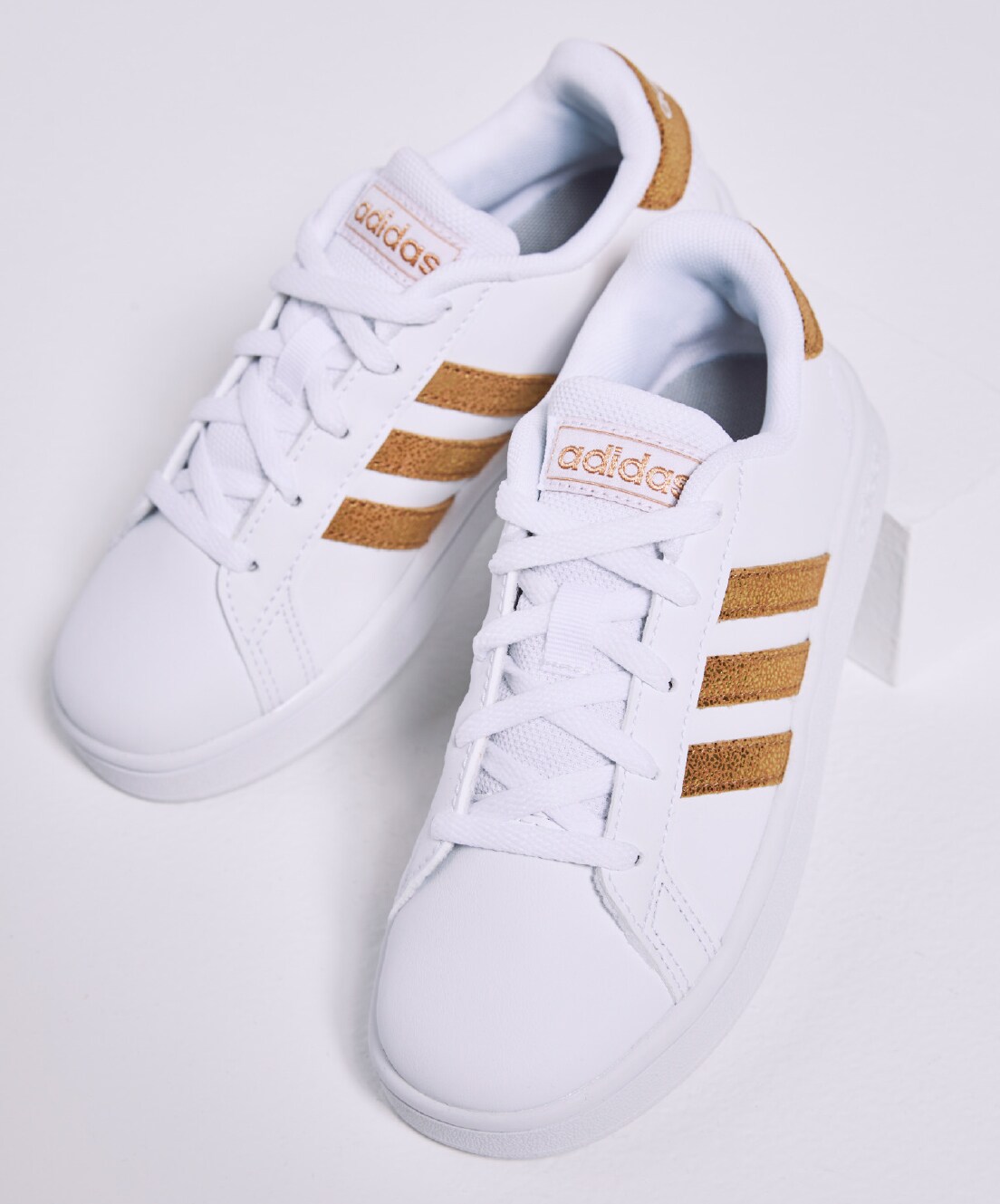 dsw shoes adidas