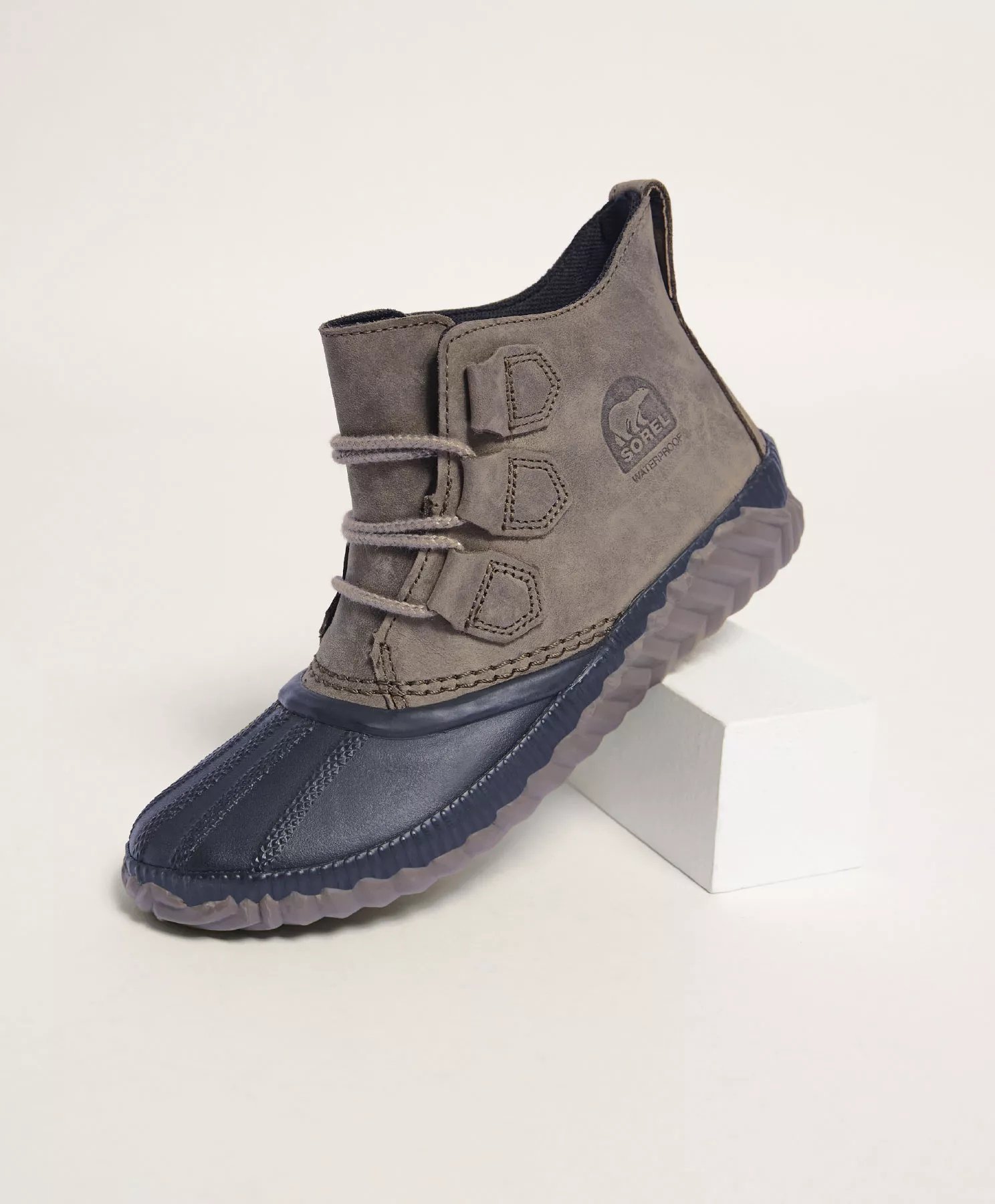 sorel shoes and boots