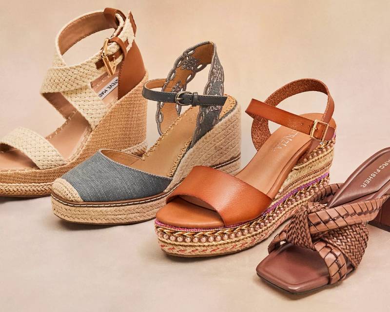 Ladies sandals hot sale at dsw