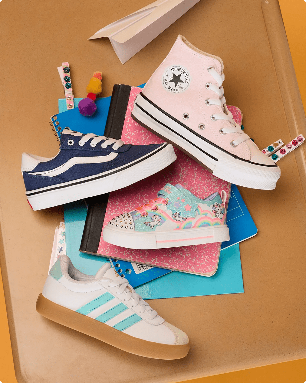 Click to view the Kids' Shoe Size Guide.
