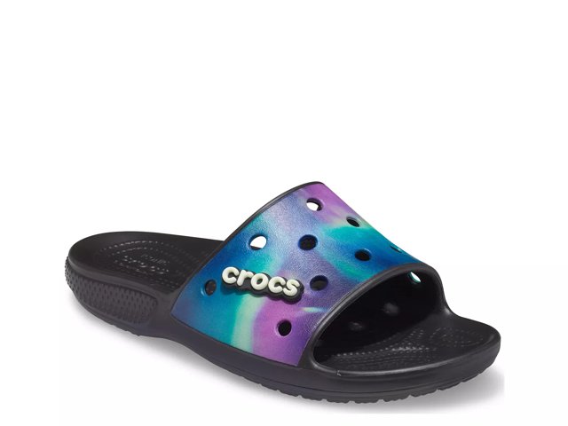 Crocs worldwide shipping sales