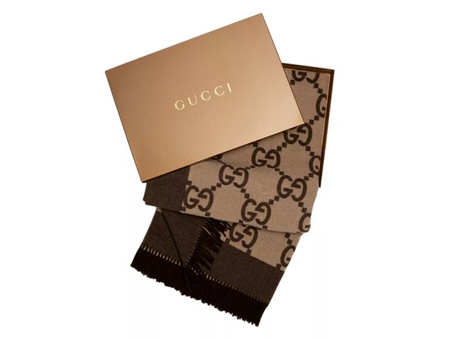 null Gucci Luxury Brown Throw Blanket