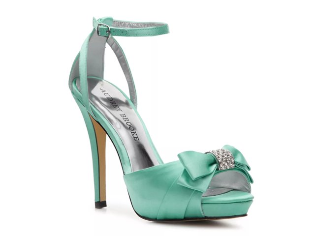 Dsw deals audrey brooke