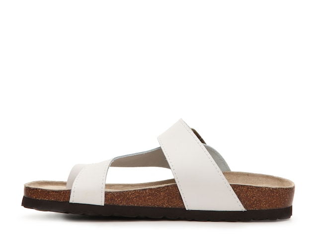 White Mountain Carly Leather Flat Sandal - Free Shipping | DSW