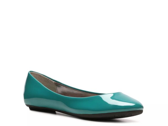 Steve madden heaven shop patent ballet flat