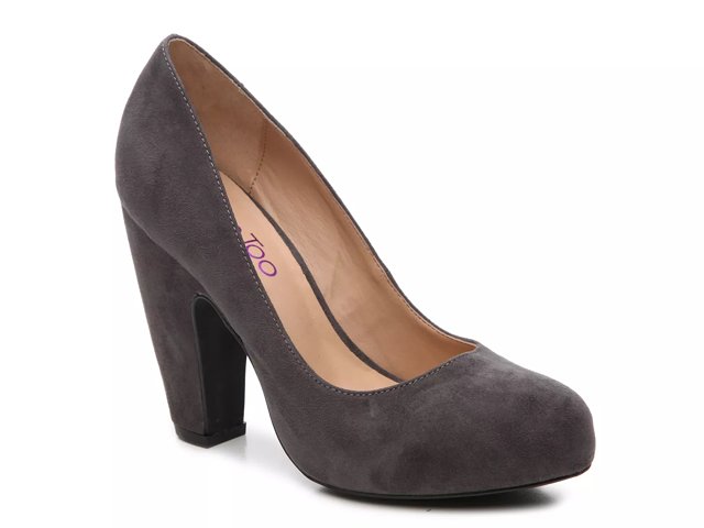 Me too shoes dsw store