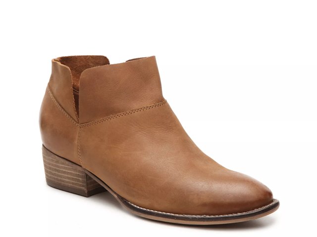 Seychelles Snare Bootie